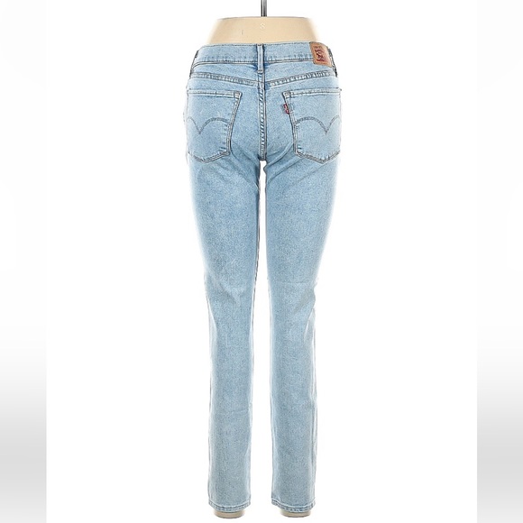 Levi’s Light-wash Jeans - Size 29 - Picture 2 of 2